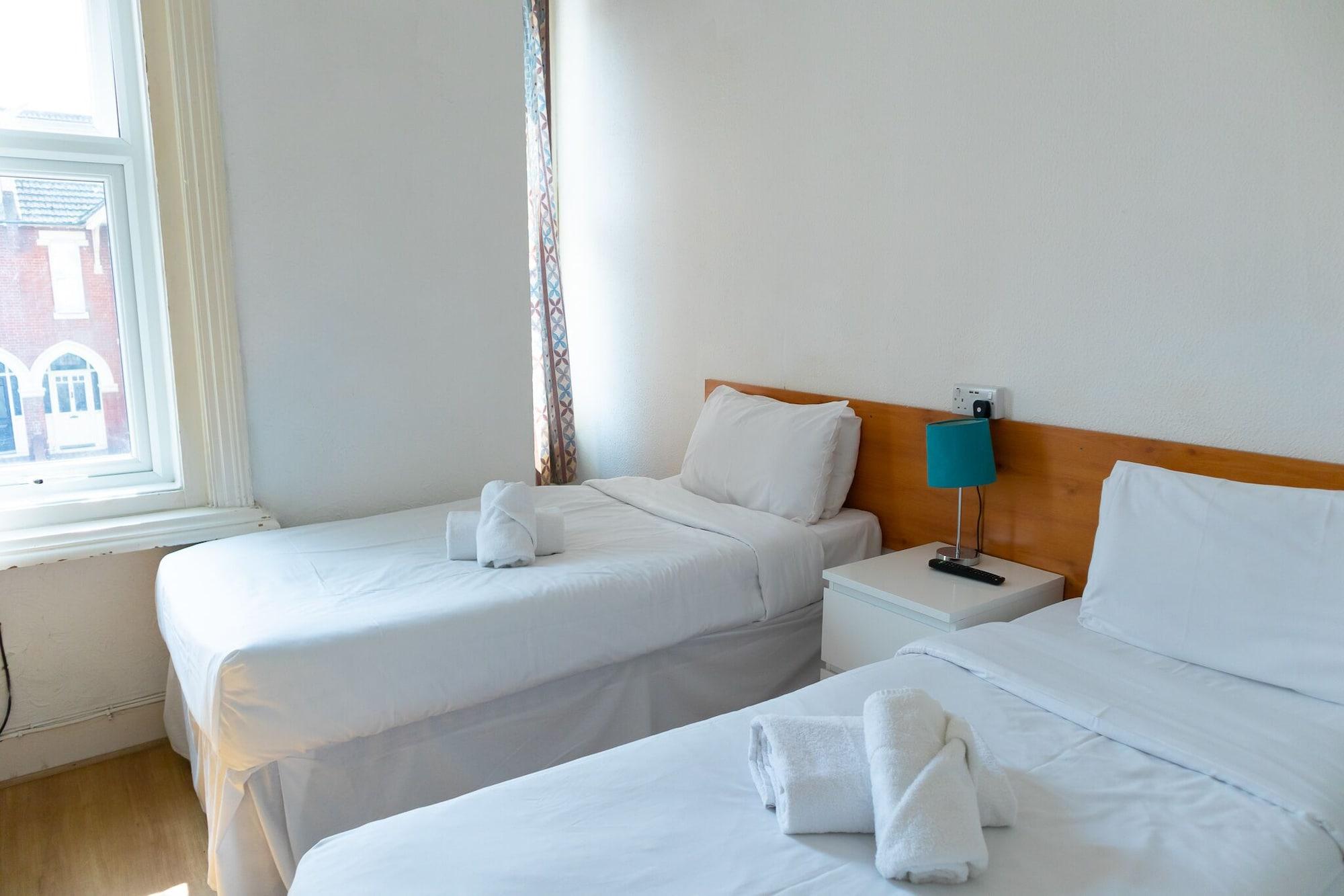 Addenro House B&B เซาธ์แธมป์ตัน ภายนอก รูปภาพ