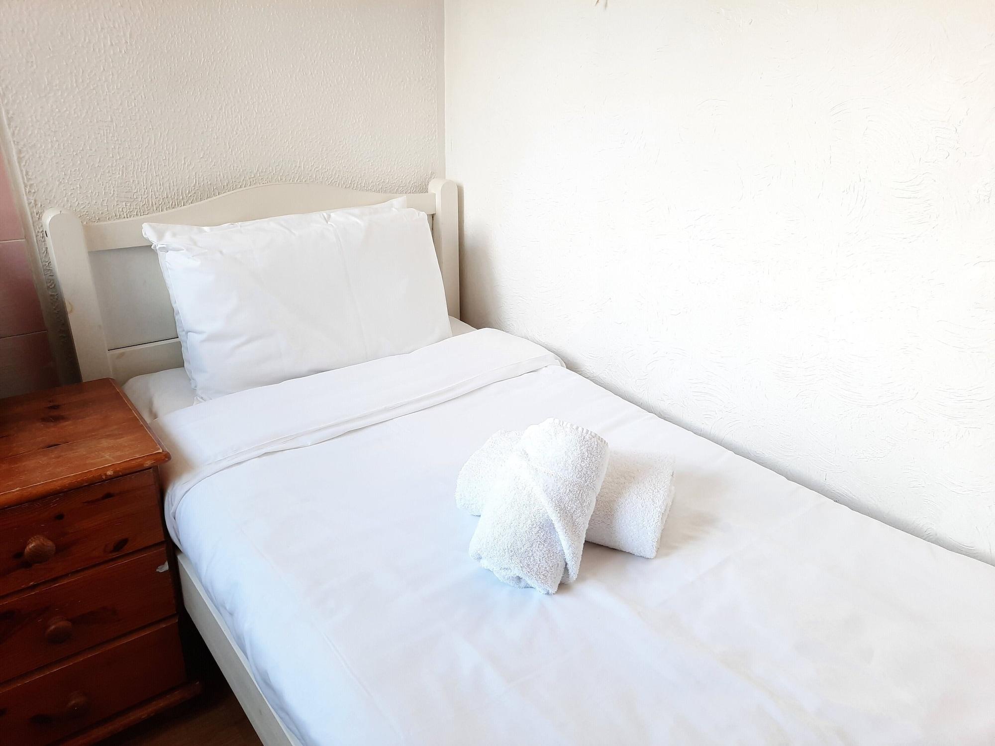 Addenro House B&B เซาธ์แธมป์ตัน ภายนอก รูปภาพ